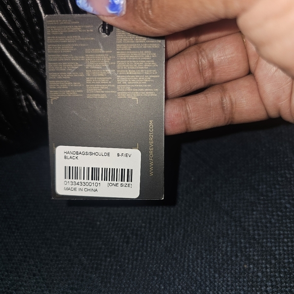 Black Textured Mini Bag with Zigzag Pattern - Picture 10 of 11